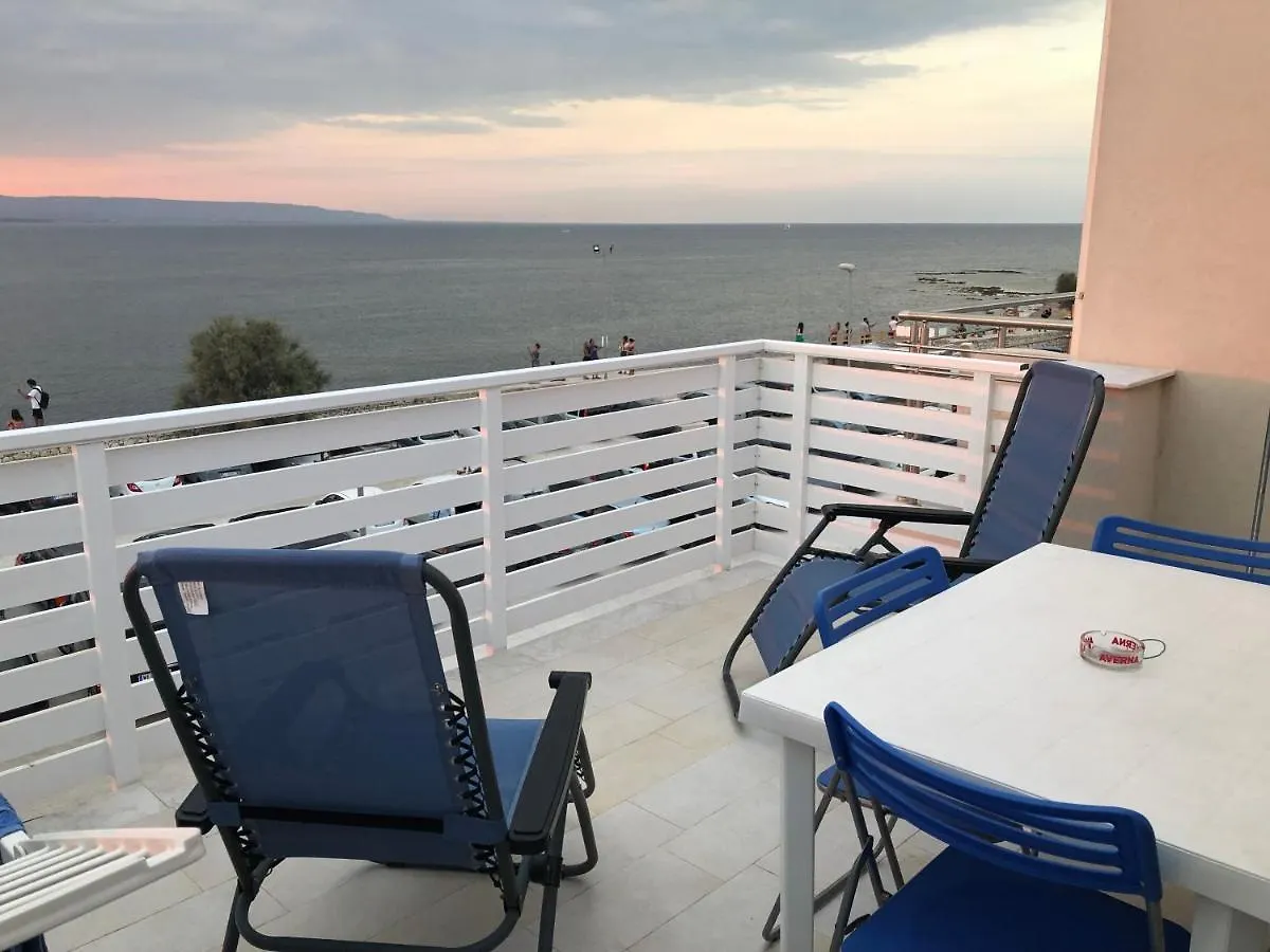 Sea House Villa Marzamemi 0*,